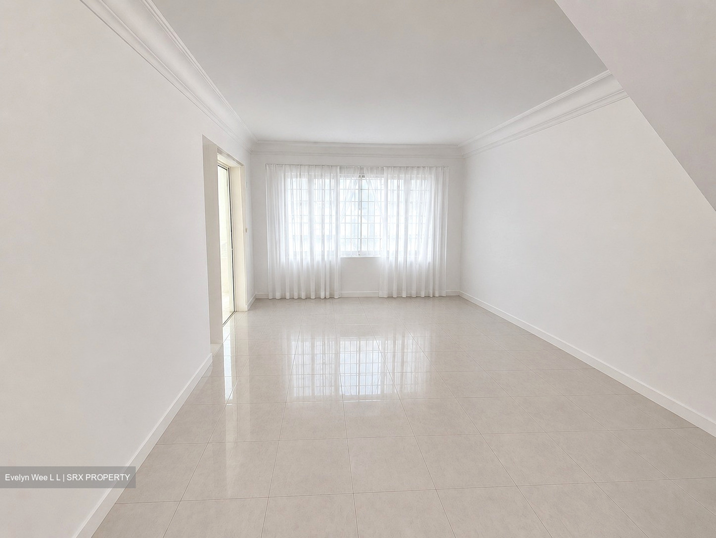 Blk 542 Serangoon North Avenue 4 (Serangoon), HDB Executive #612727591